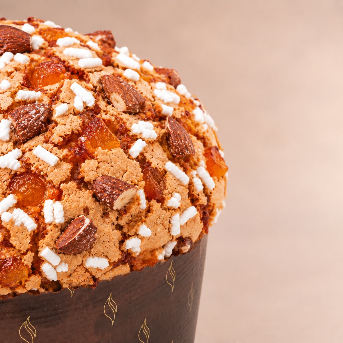 Panettone Abricot Pellecchiella : gros plan sur le dessus